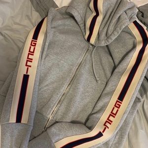Gucci zip up jacket